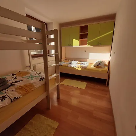 Apartma Teloh * Kopacnica