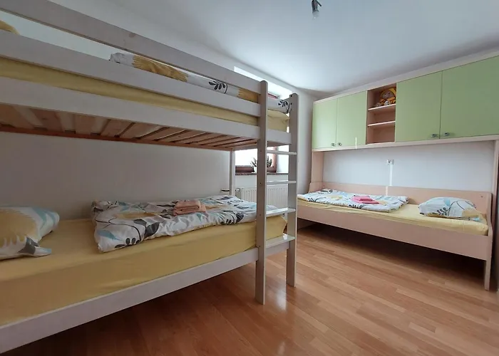 Apartma Teloh Appartement *